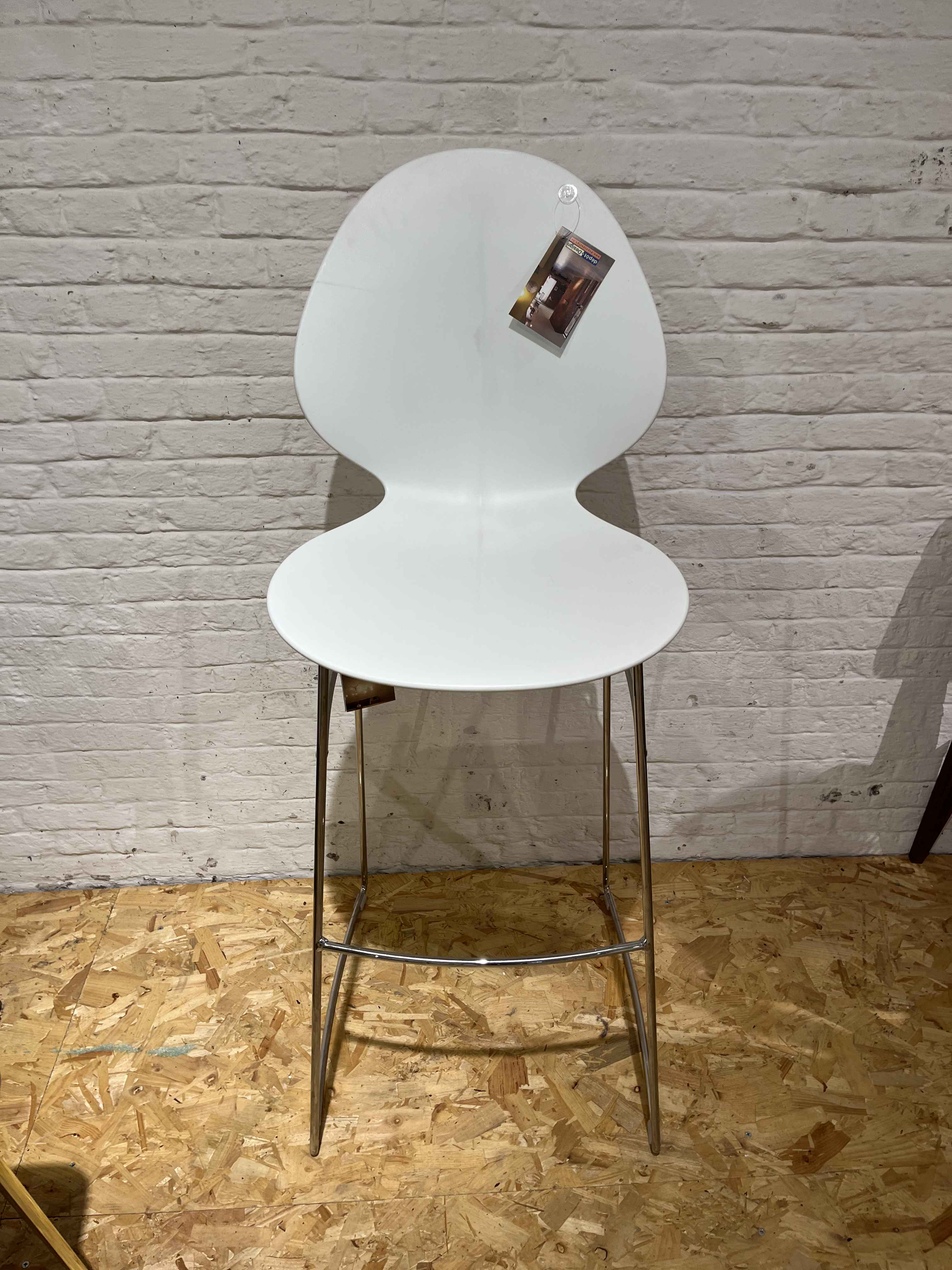 Calligaris Stool - Basil Metal Legs White (Display Model) – Depot Design