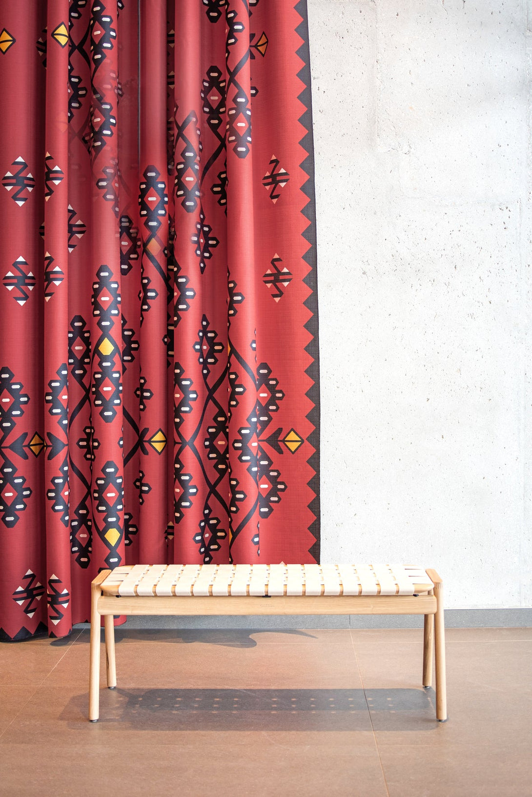 Banc Gazzda Klupa en chêne massif avec assise en sangle de coton naturelle-14