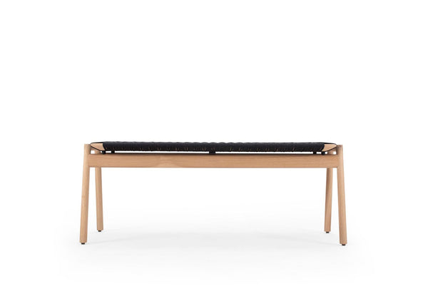 Banc Gazzda Klupa en bois massif avec assise en cordon de papier tressé-01