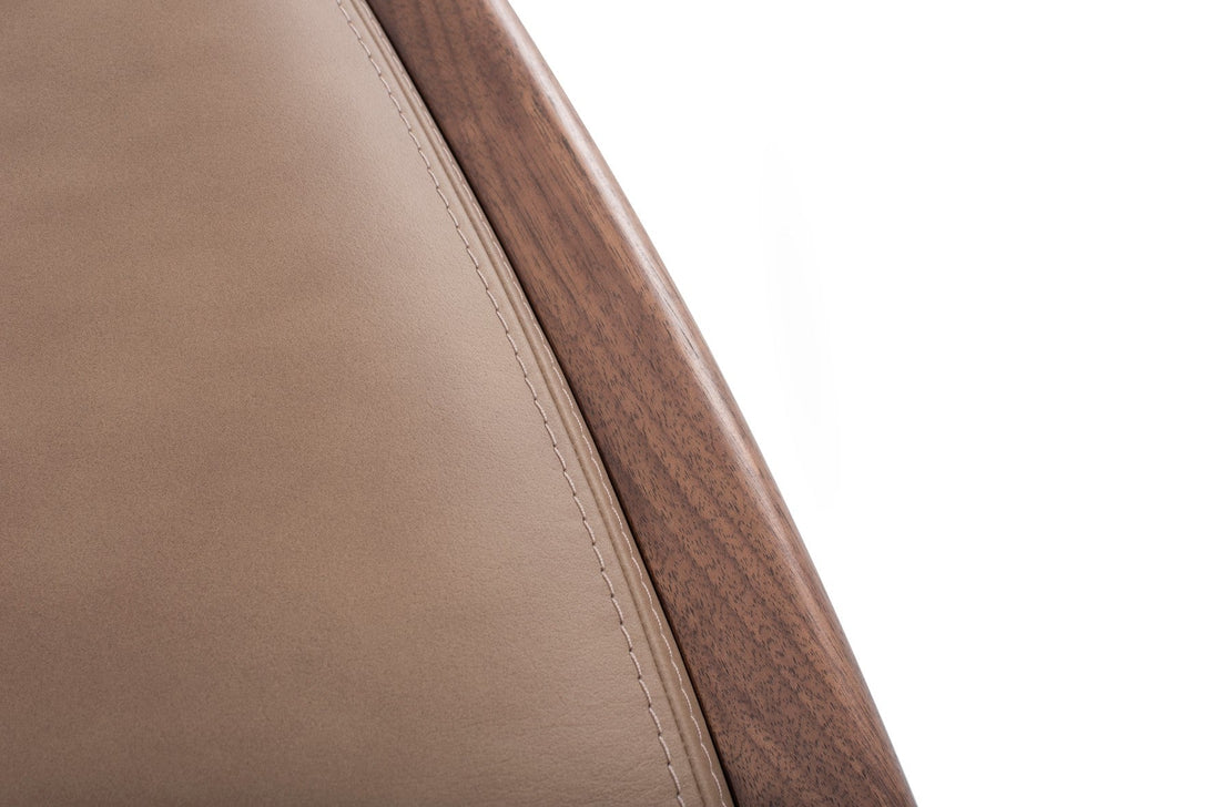 Fauteuil/Chair Gazzda Dedo Easy en chêne massif avec assise en cuir Dakar Whisky ou Stone-22