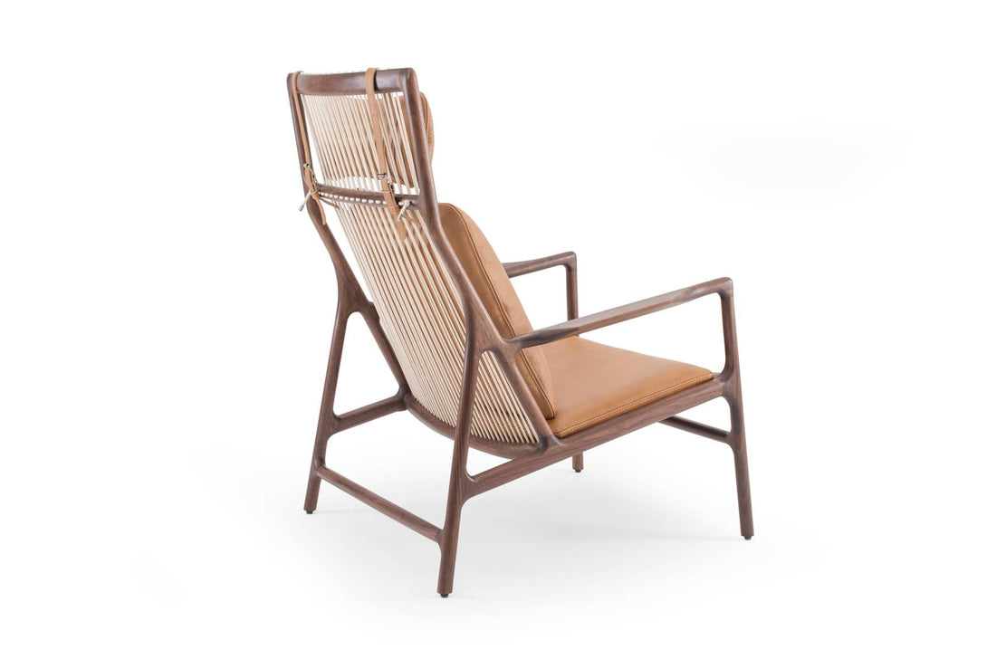 Fauteuil Gazzda Dedo Easy en bois massif avec assise en cuir Dakar Whisky et cordage blanc-24