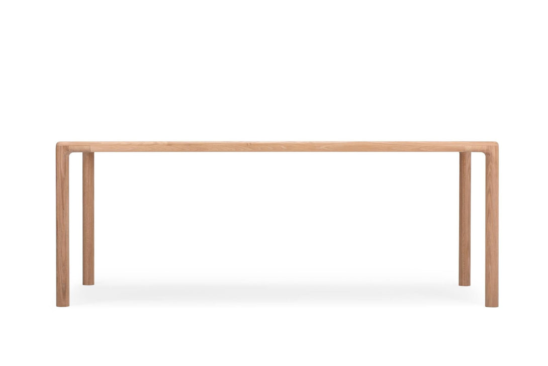 Table Gazzda Derven en chêne massif finition White Oil avec pieds d’angle arrondis-01