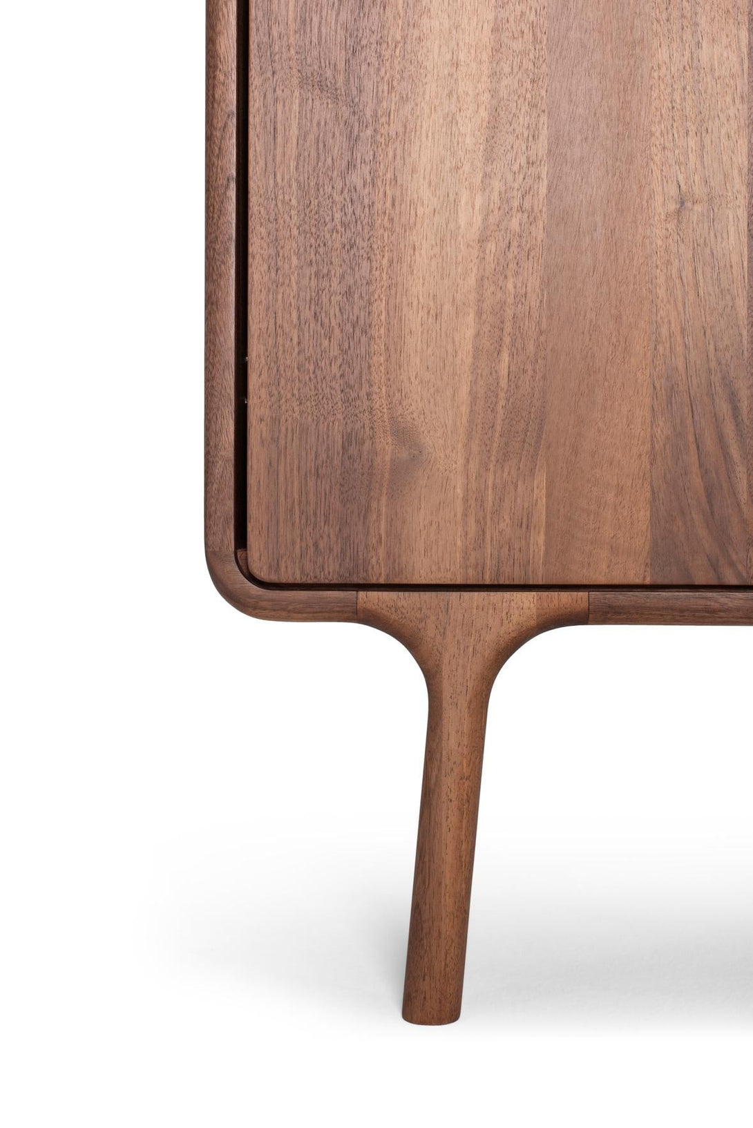 Armoire Gazzda Fawn en chêne ou noyer massif finition huilée avec bords arrondis-14