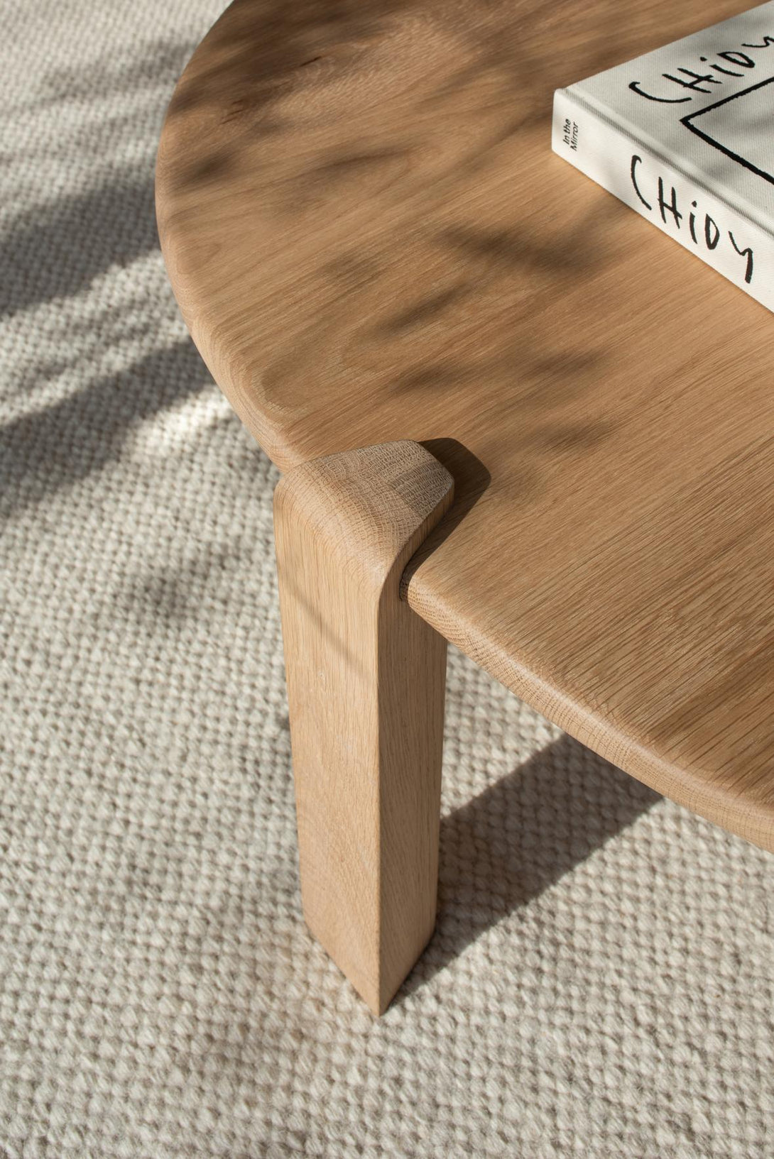 Table basse Gazzda Kulin en chêne massif huilé finition White Oil-13