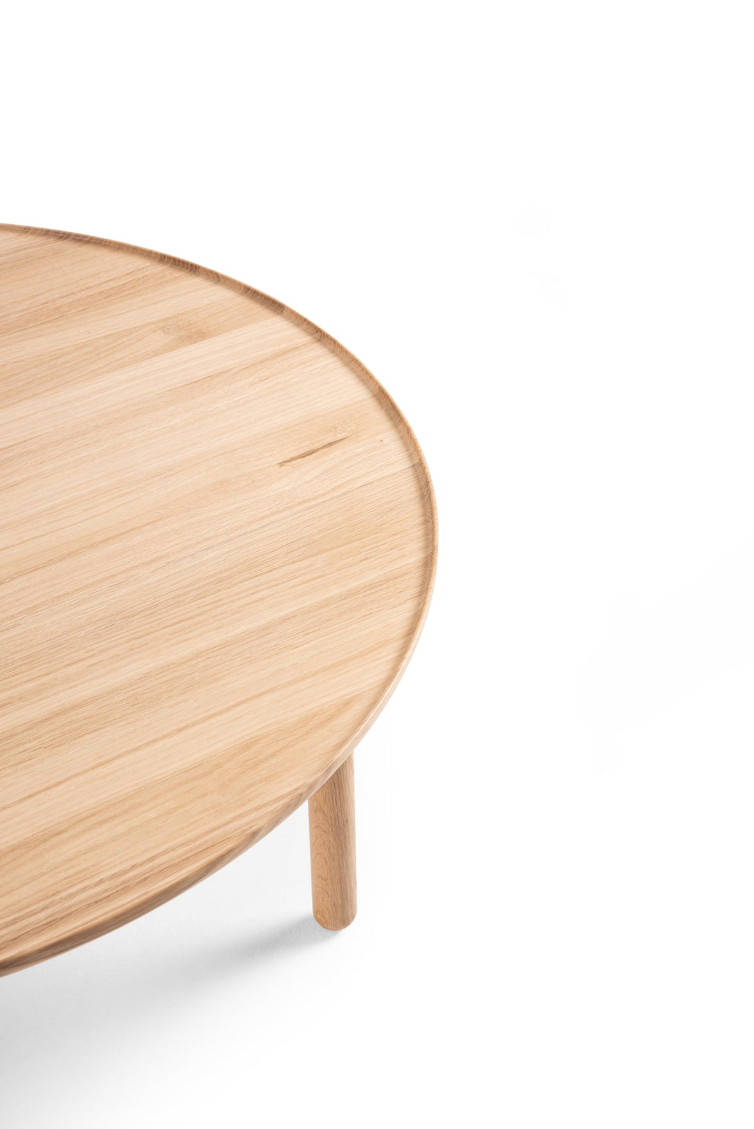 Table basse Gazzda Mu en chêne massif aux formes organiques et finition huilée-05