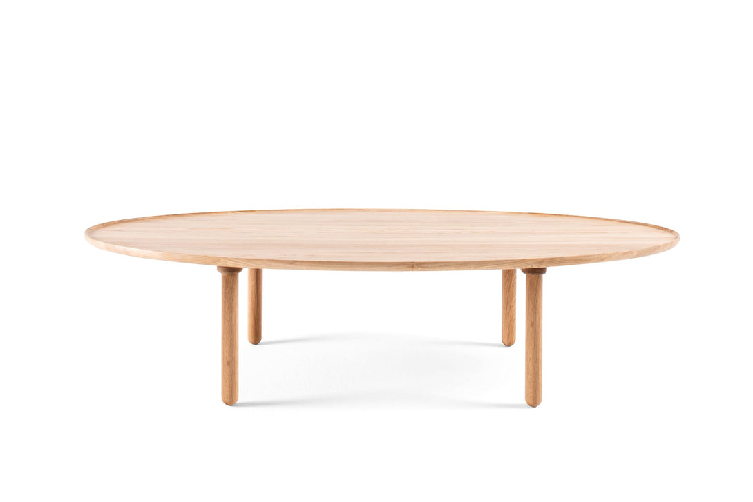 Table basse Gazzda Mu en chêne massif aux formes organiques et finition huilée-17