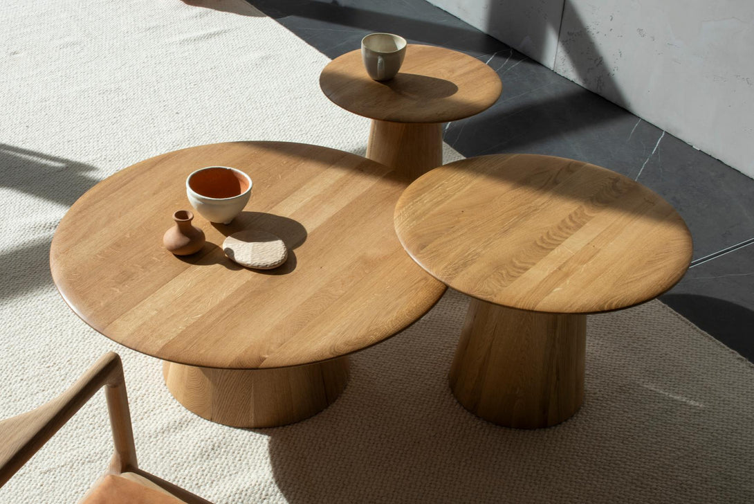 Table basse Gazzda Mushroom en bois massif forme organique-07