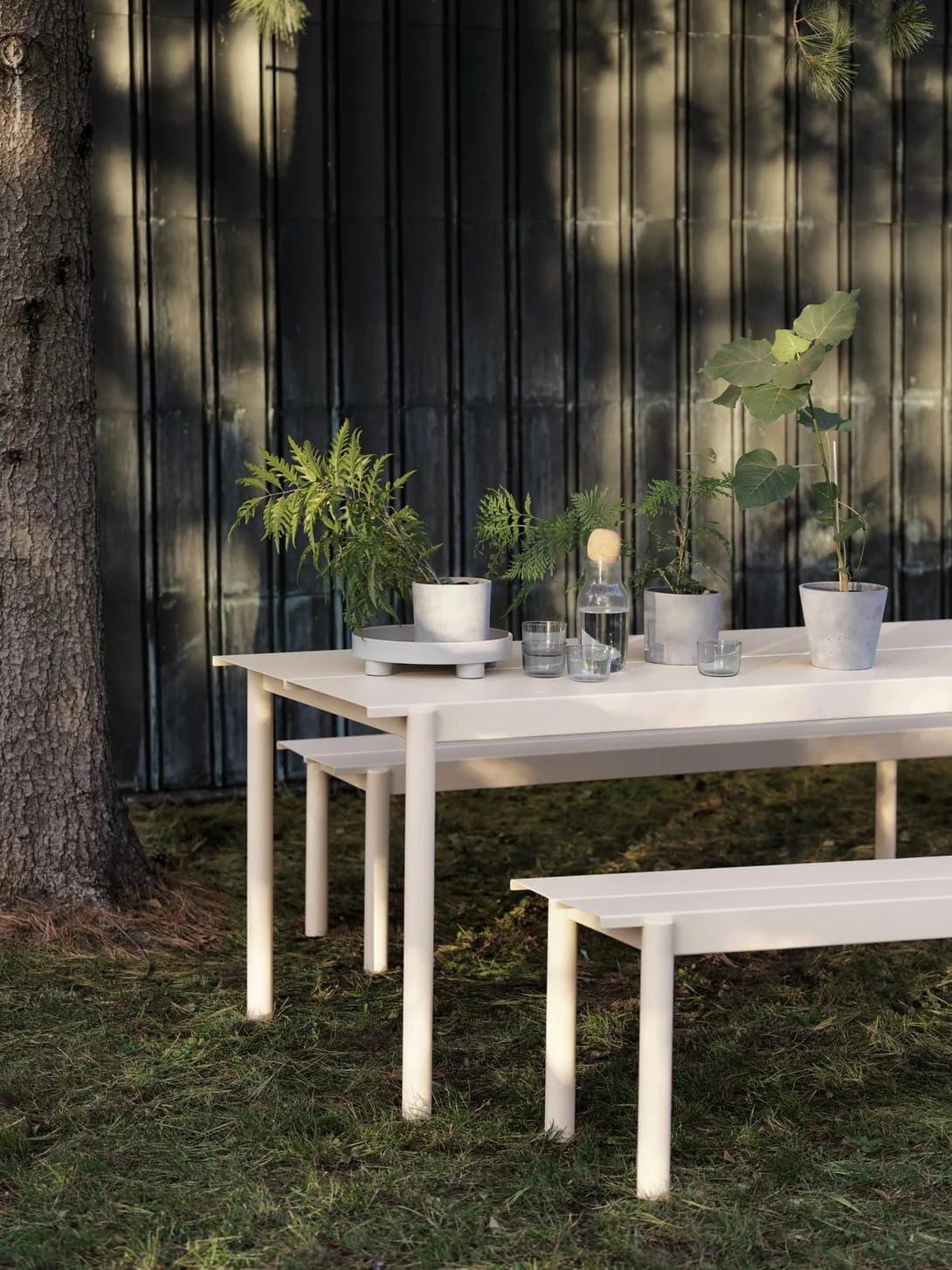 Table Outdoor Muuto - Linear